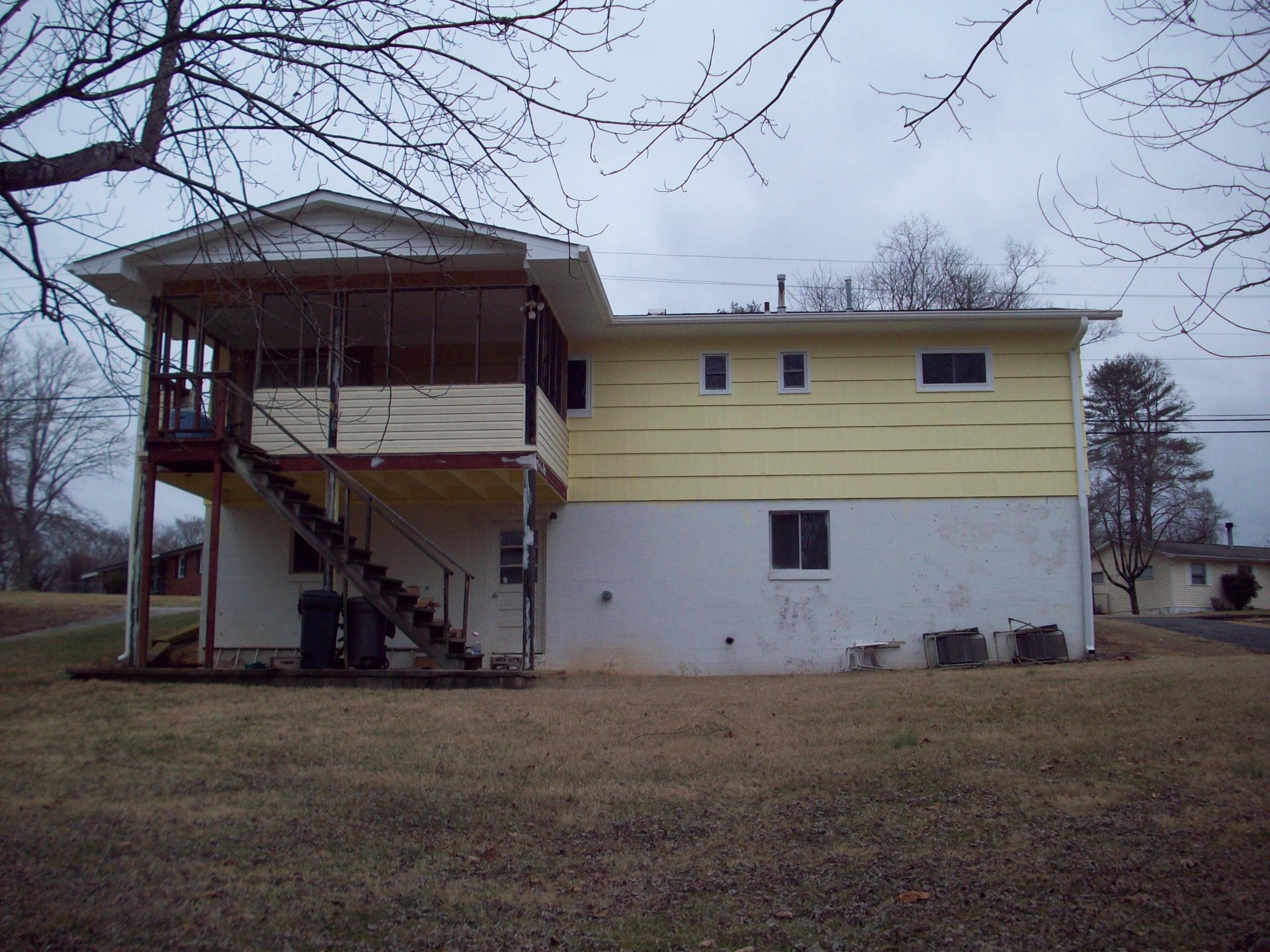 3835 Sullivan Road Knoxville, TN 37921 - Photo 22 of 28 REAR VIEW OF HOME