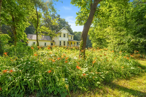 $450,000 | 1070 North 3rd Street, Kalamazoo, MI 49009
