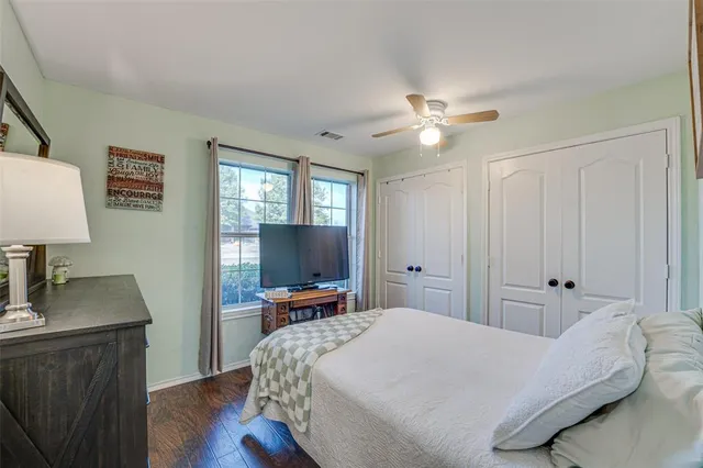 $550,000 | 300 Springfield Lane, Red Oak, TX 75165