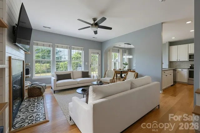 $429,900 | 3110 Tanzanite Circle, Fort Mill, SC 29708