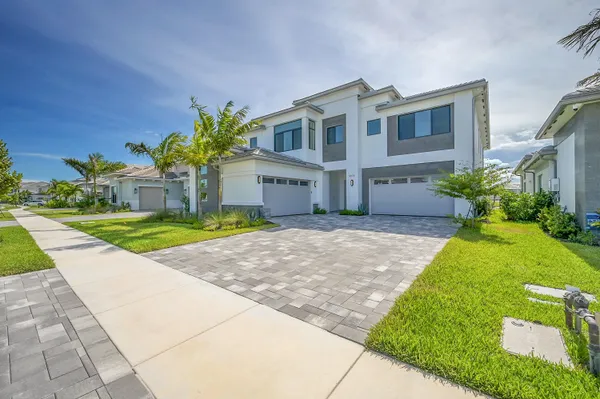 $12,500 | 9979 Migration Point, Palm Beach Gardens, FL 33412