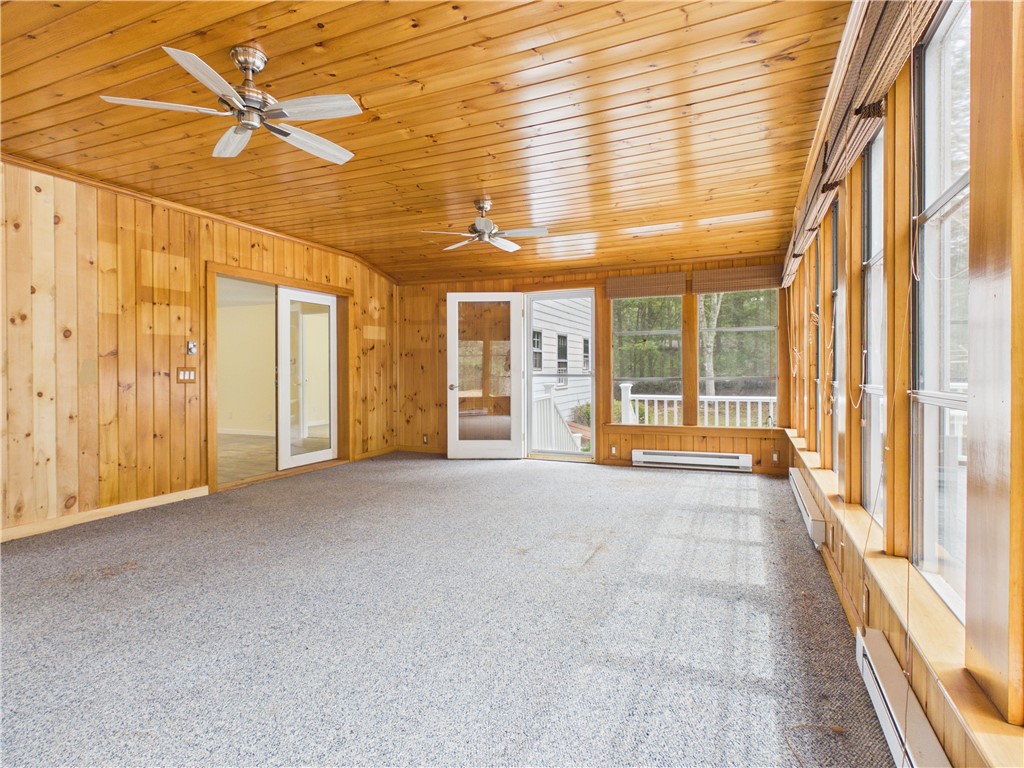 6502 Flat River Road Coventry, RI 02827 - Photo 12 of 34
