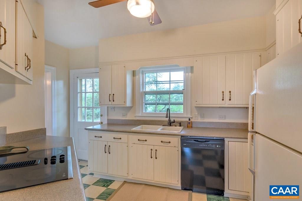 2413 Northfield Road Charlottesville, VA 22901 - Photo 11 of 35 Gallery Image 11