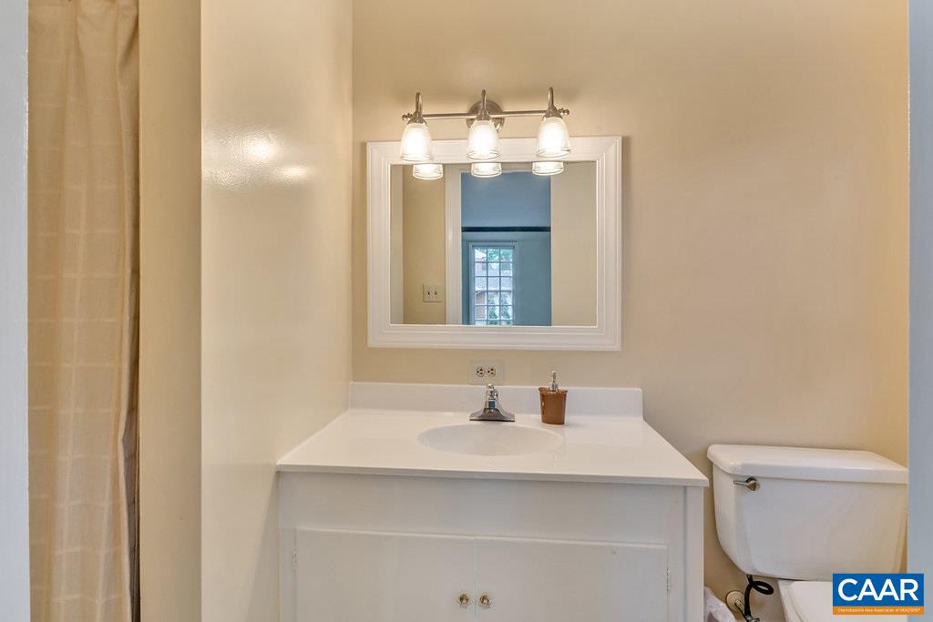 2413 Northfield Road Charlottesville, VA 22901 - Photo 18 of 35 Gallery Image 18
