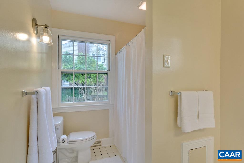2413 Northfield Road Charlottesville, VA 22901 - Photo 23 of 35 Gallery Image 23