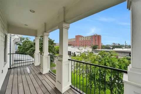 $1,225,000 | 310 West 18th Street, Houston, TX 77008