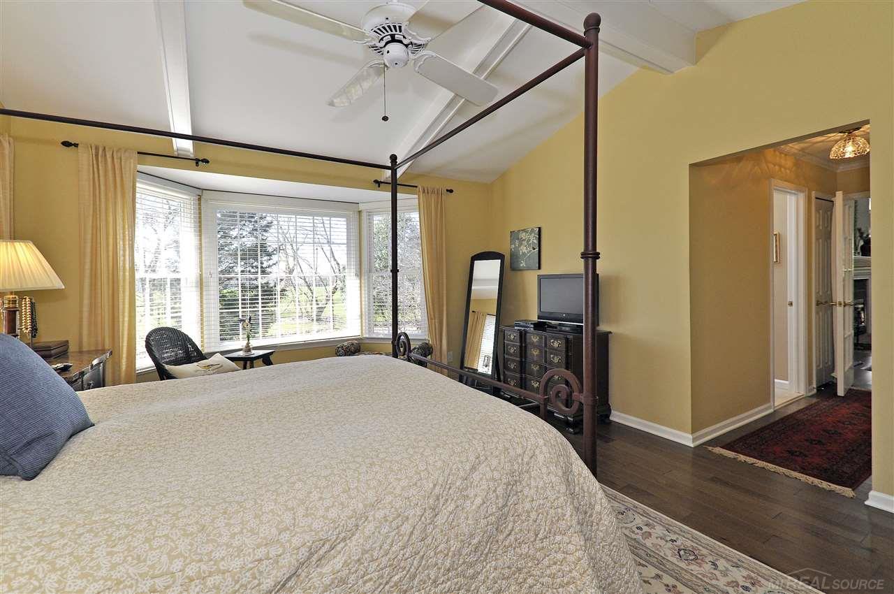483 Shoreham Road Grosse Pointe Woods, MI 48236 - Photo 26 of 44