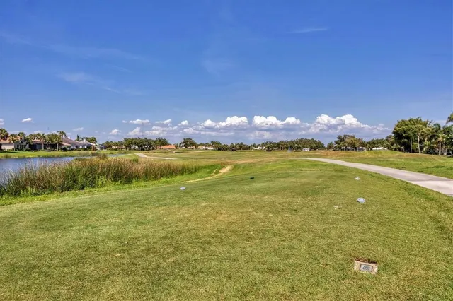 $519,500 | 1511 Waterford Drive, Venice, FL 34292