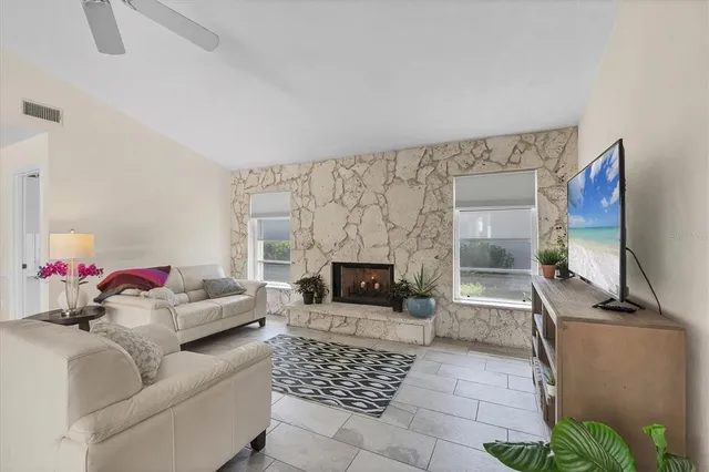 $519,500 | 1511 Waterford Drive, Venice, FL 34292