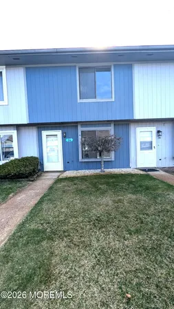 $2,700 | 36 Creek Road, Unit 276, Brick, NJ 08724