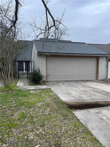$177,500 | 4210 Waterwood Drive, Lake Charles, LA 70605