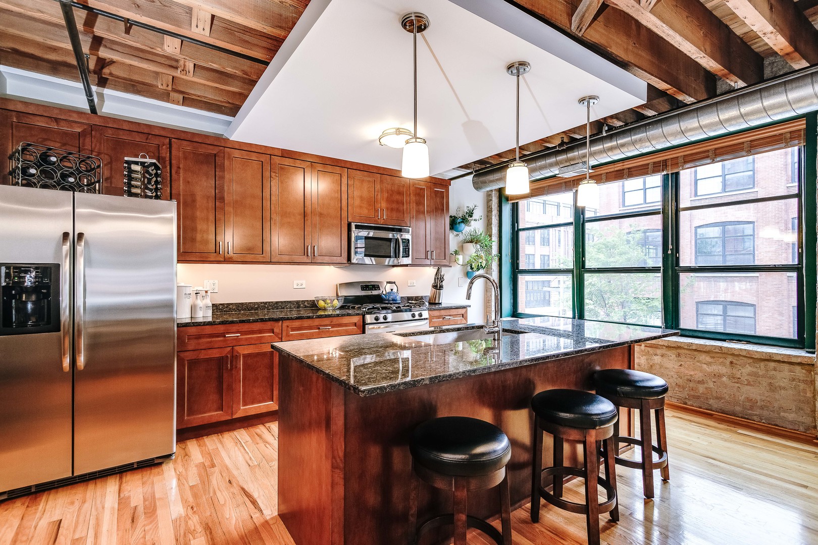 1118 West Fulton Street, Unit 206 Chicago, IL 60607 - Photo 5 of 17