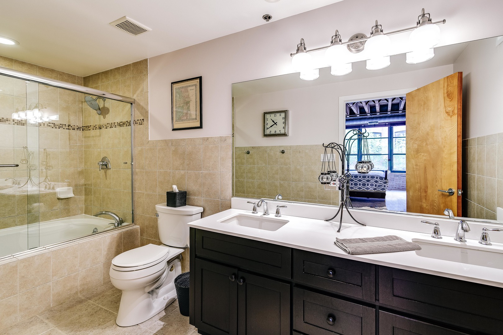 1118 West Fulton Street, Unit 206 Chicago, IL 60607 - Photo 10 of 17