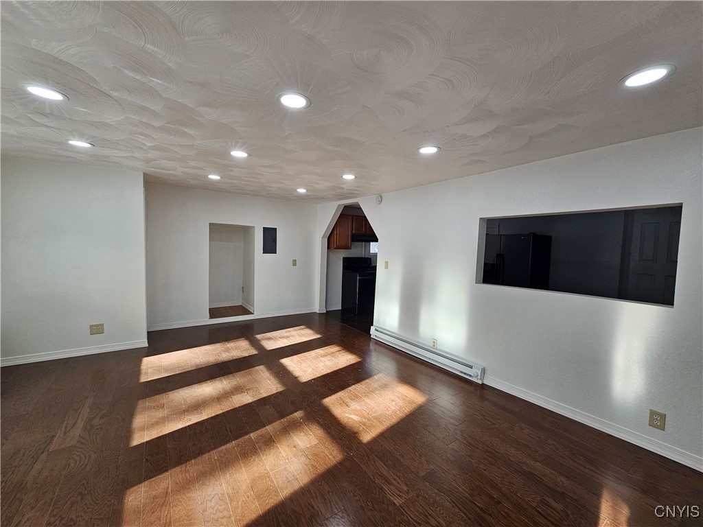 344 Brown Road Frankfort, NY 13340 - Photo 4 of 33