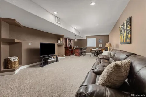 $1,100,000 | 6690 Sunset Circle, Kiowa, CO 80117