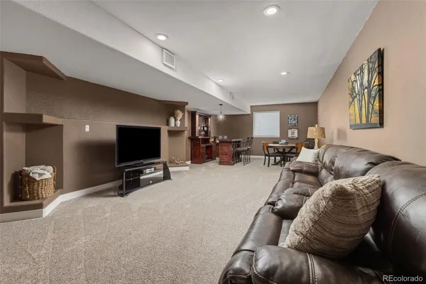 $1,100,000 | 6690 Sunset Circle, Kiowa, CO 80117