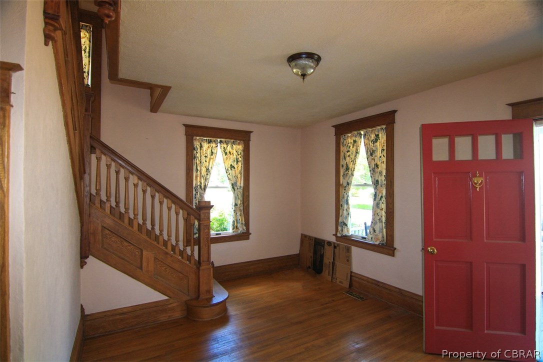 560 Main Street Reedville, VA 22539 - Photo 23 of 32