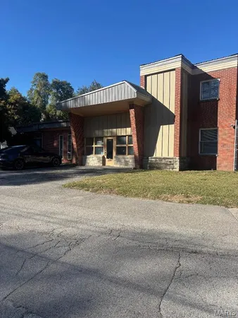 $85,000 | 735 Park Drive, Alton, IL 62002