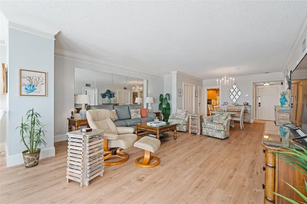 $5,000 | 4950 Gulf Boulevard, Unit 605, St. Pete Beach, FL 33706
