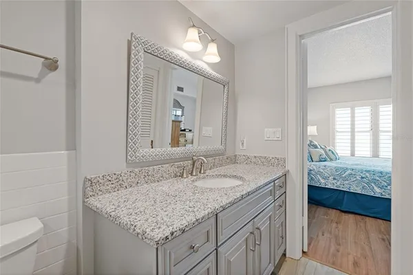 $5,000 | 4950 Gulf Boulevard, Unit 605, St. Pete Beach, FL 33706
