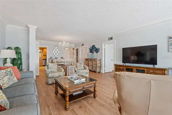 $5,000 | 4950 Gulf Boulevard, Unit 605, St. Pete Beach, FL 33706