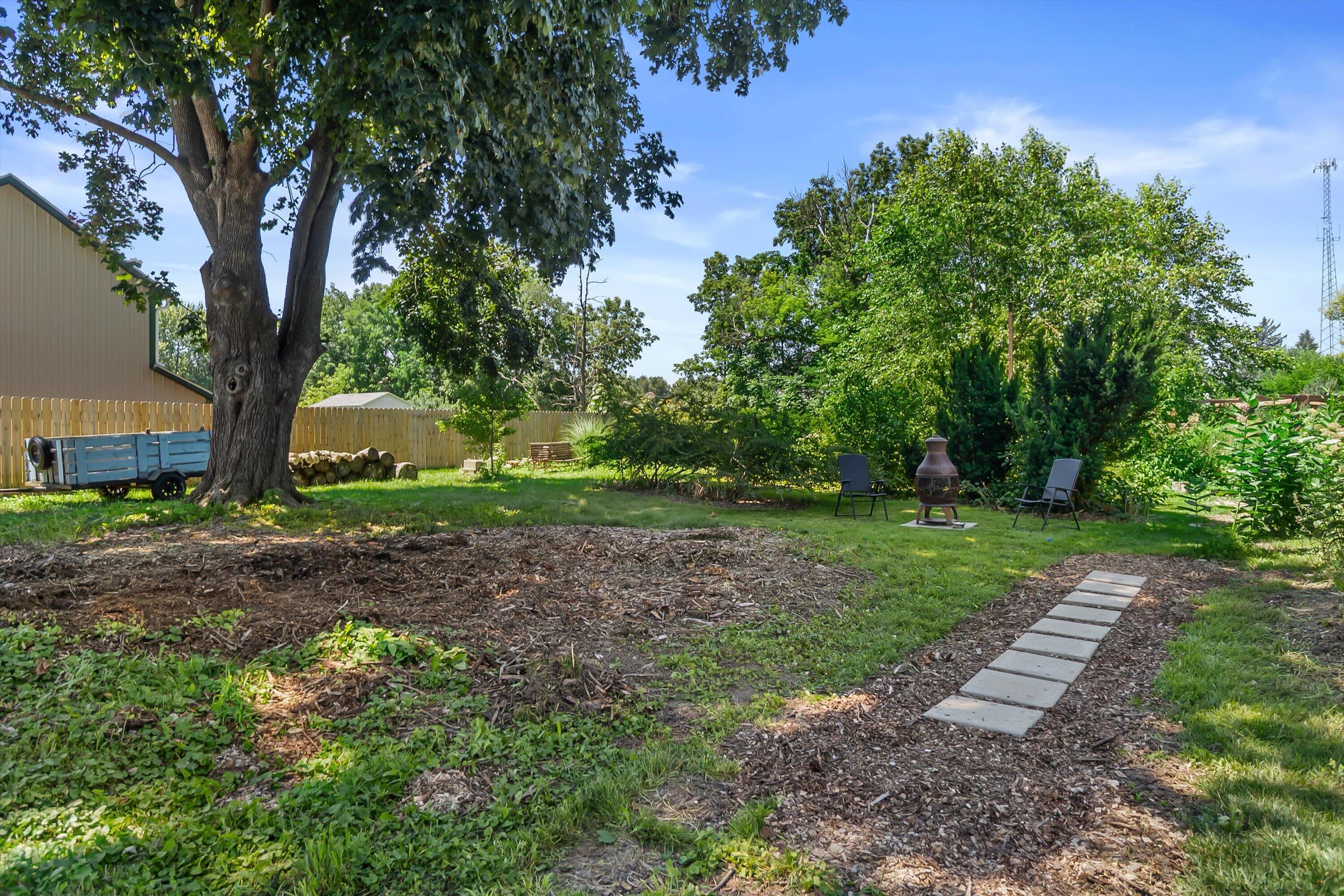 225 Nelson Street Sharon, WI 53585 - Photo 18 of 26 24-E6A3803