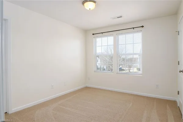 $1,695 | 3933 Village Park Court, Winston-Salem, NC 27127