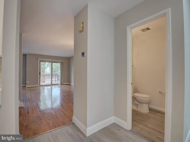 $3,800 | 1737 Cy Court, Vienna, VA 22182