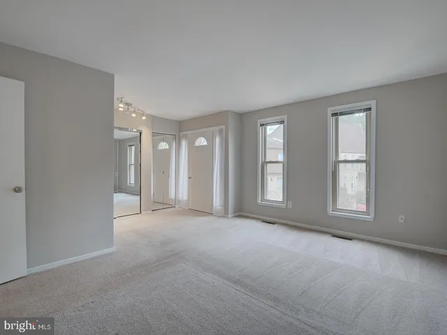 $3,800 | 1737 Cy Court, Vienna, VA 22182