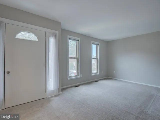 $3,800 | 1737 Cy Court, Vienna, VA 22182