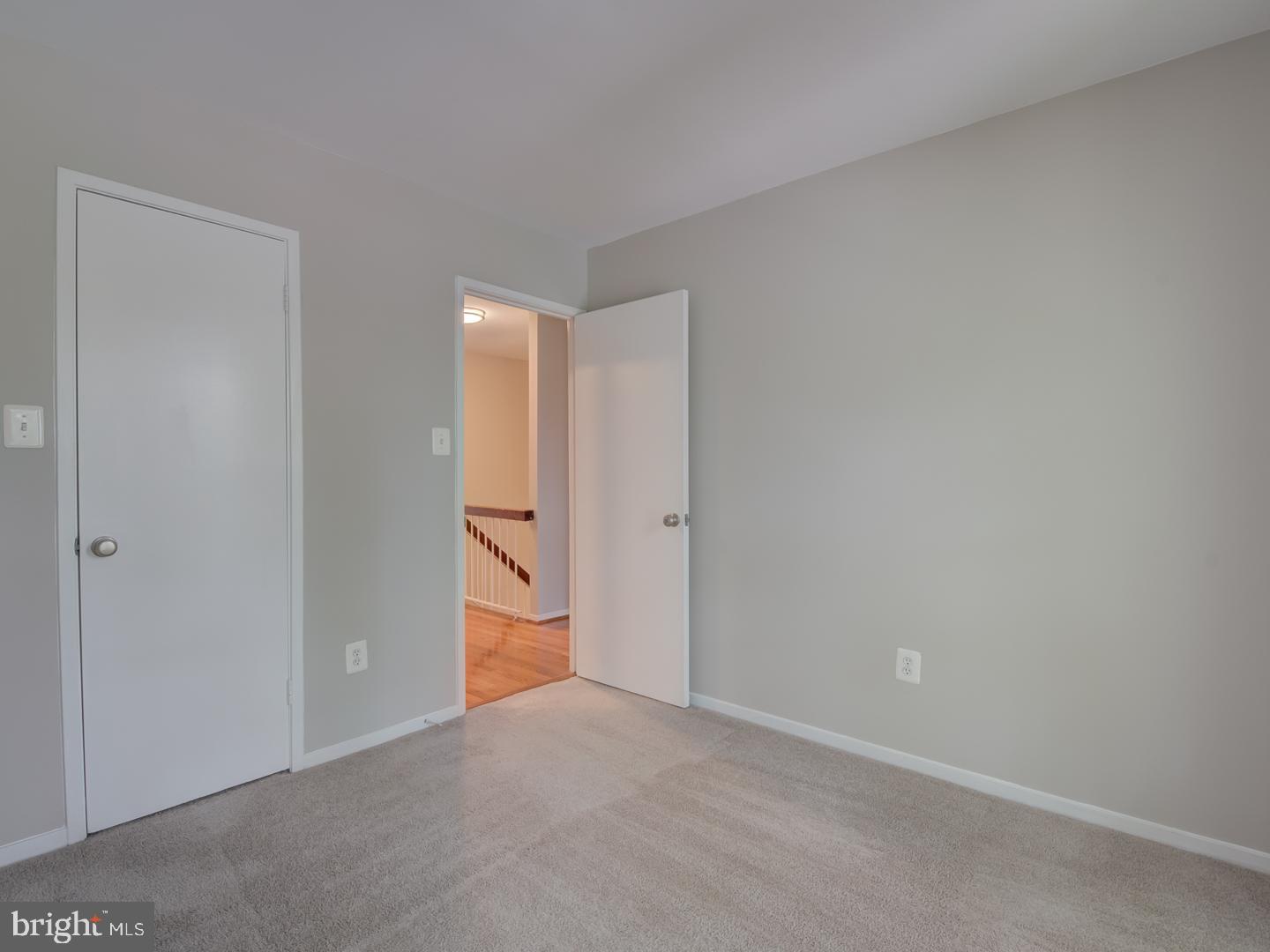 1737 Cy Court Vienna, VA 22182 - Photo 37 of 61