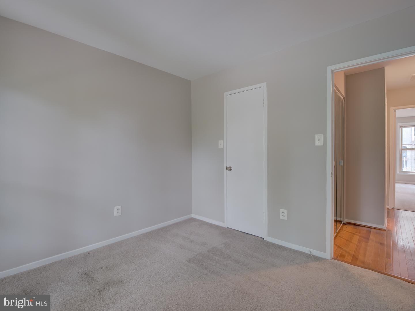 1737 Cy Court Vienna, VA 22182 - Photo 38 of 61