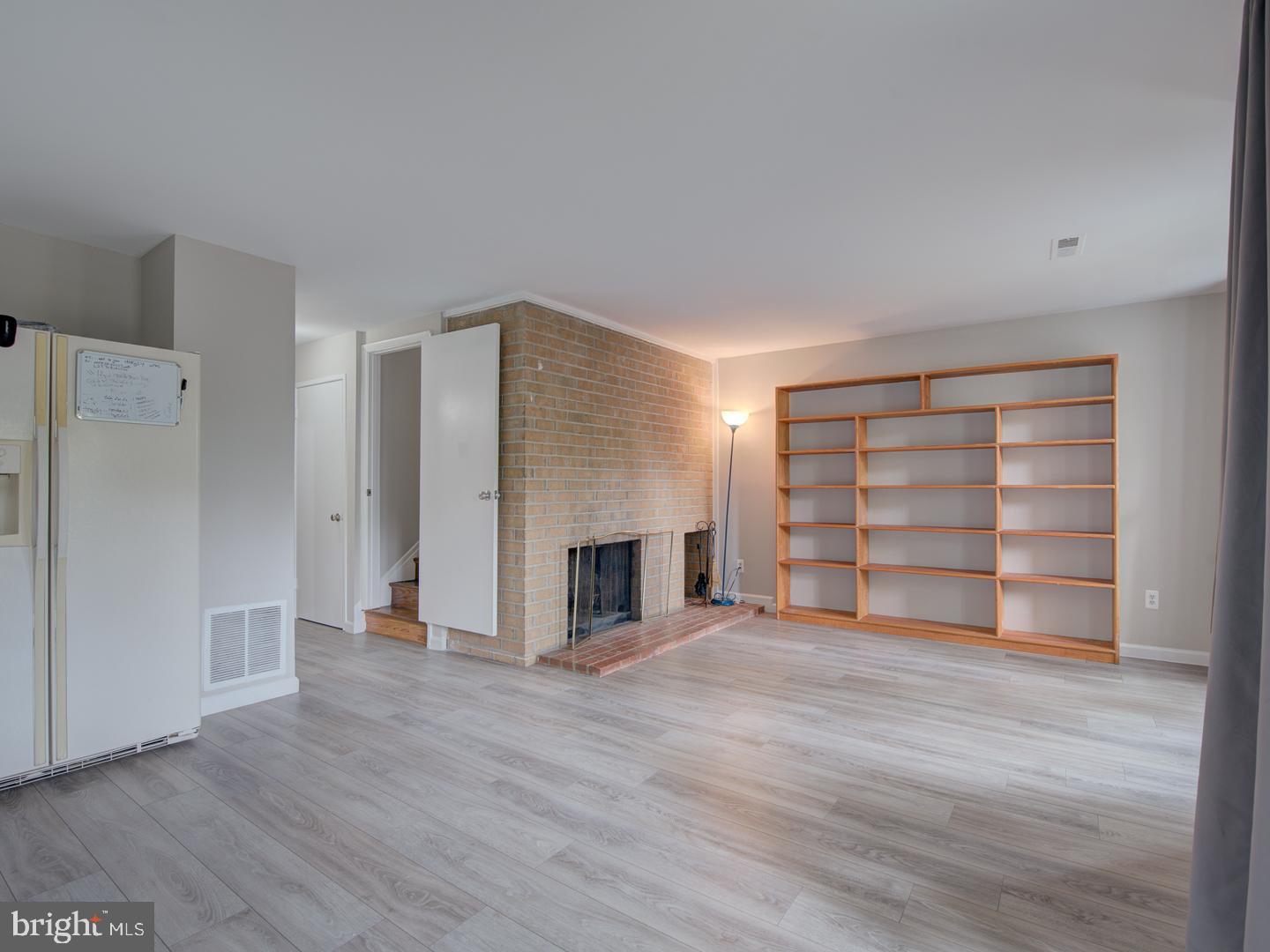 1737 Cy Court Vienna, VA 22182 - Photo 43 of 61