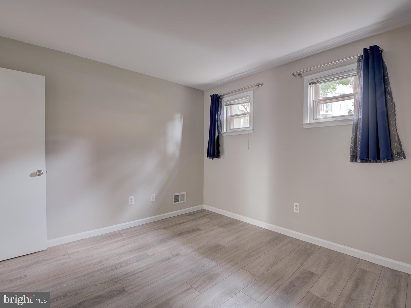 1737 Cy Court Vienna, VA 22182 - Photo 50 of 61