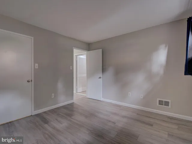 $3,800 | 1737 Cy Court, Vienna, VA 22182