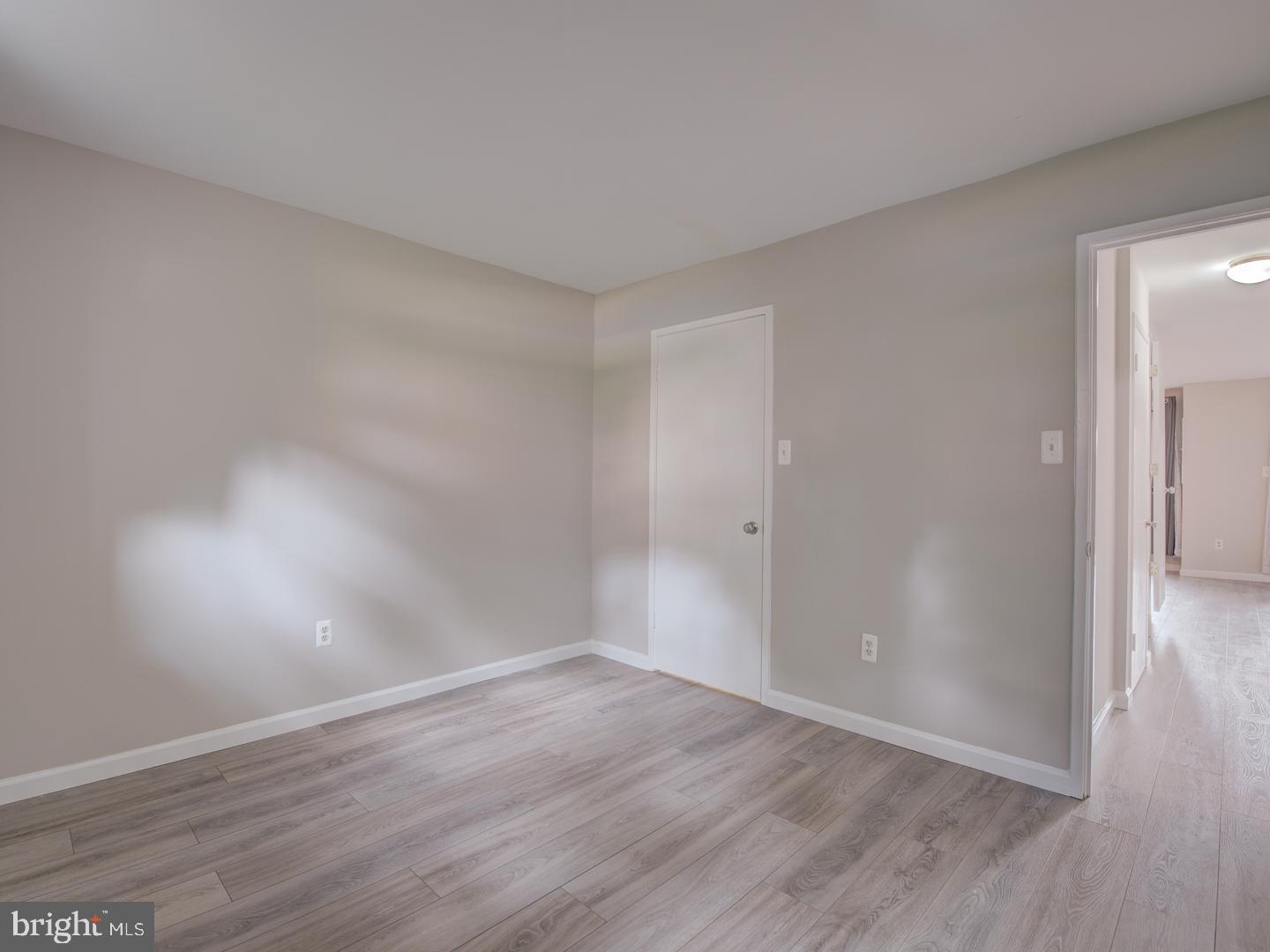 1737 Cy Court Vienna, VA 22182 - Photo 52 of 61