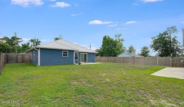 $3,100 | 1220 Mississippi Avenue, Lynn Haven, FL 32444