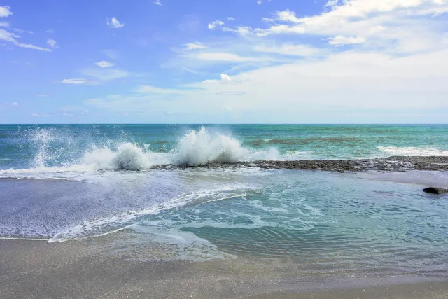 $6,000 | 4200 North Ocean Drive, Unit 2605, Singer Island, FL 33404