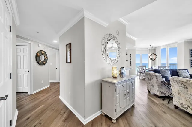 $2,300,000 | 1050 Harbor Boulevard, Unit 1101, Destin, FL 32541