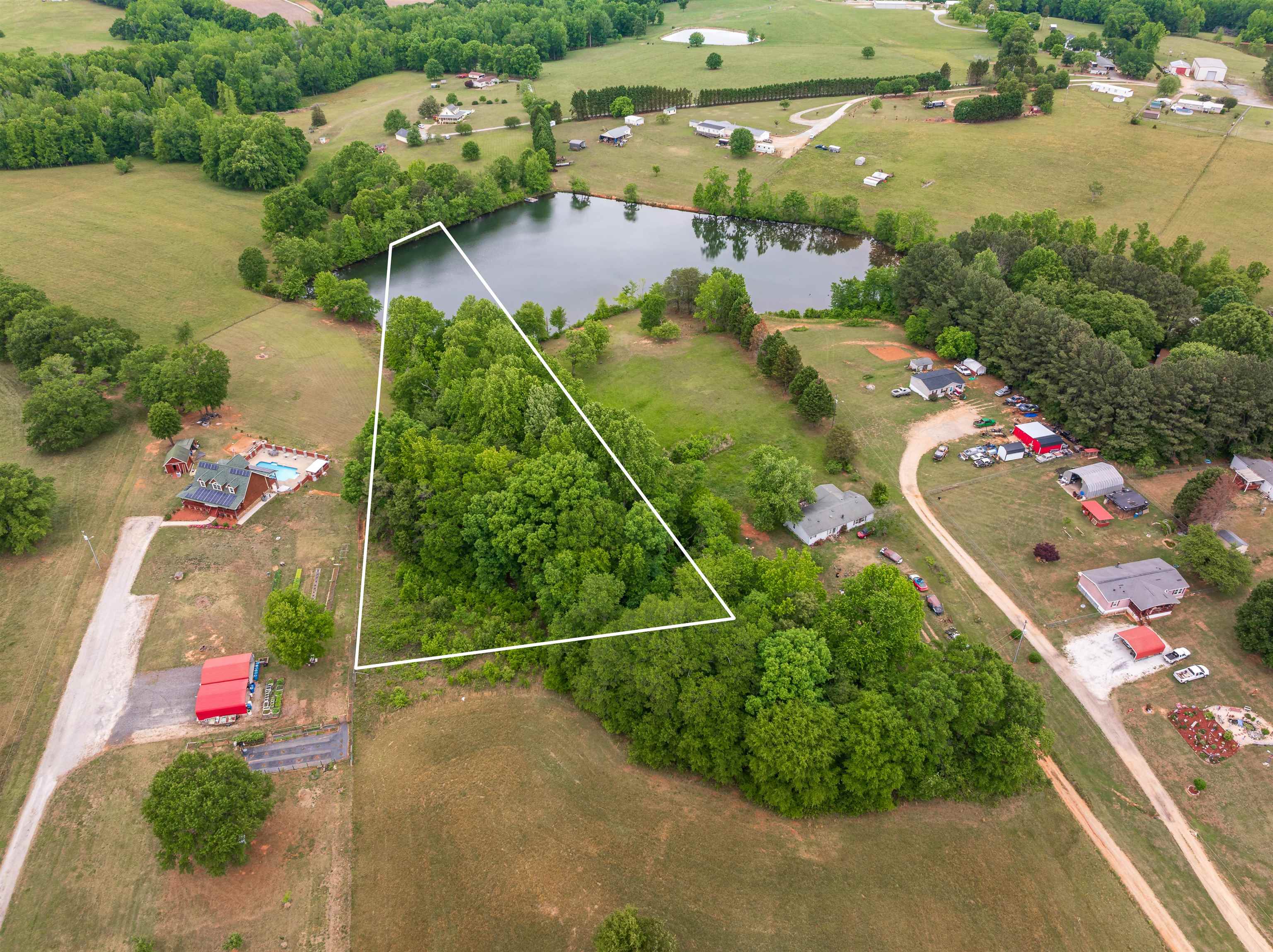901 Iron Bridge Road Cowpens, SC 29330 - Photo 1 of 8
