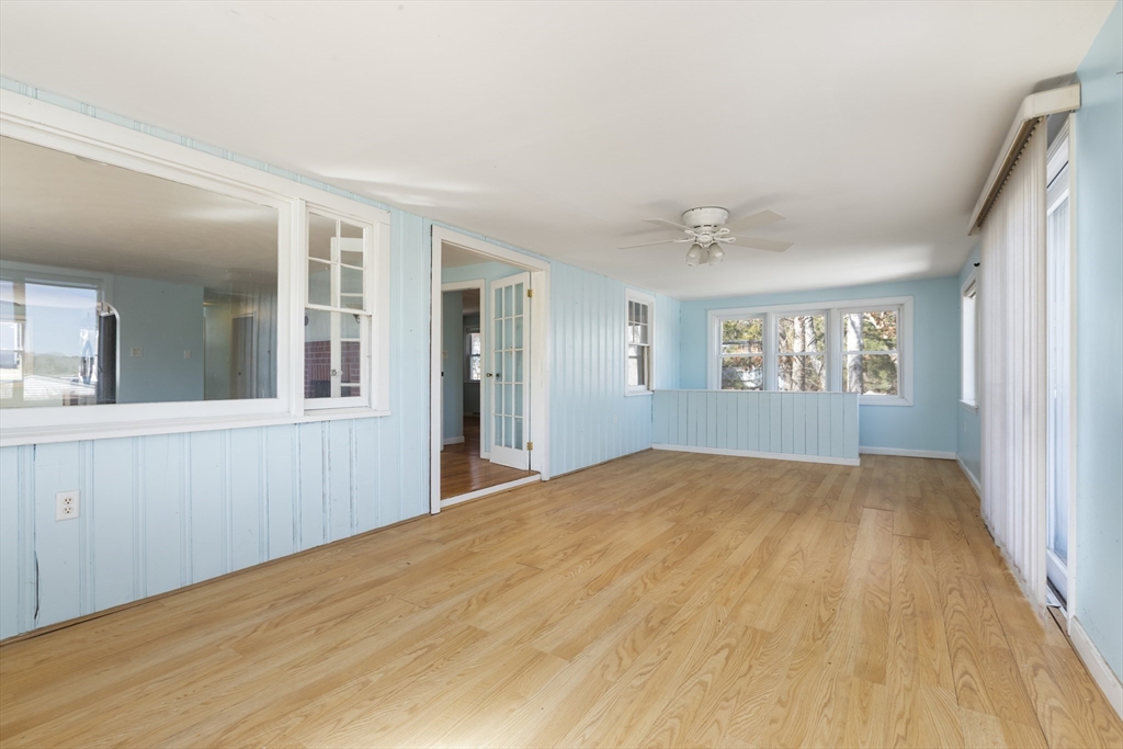 21 River Road Marion, MA 02738 - Photo 12 of 29 a view of an empty room with a window