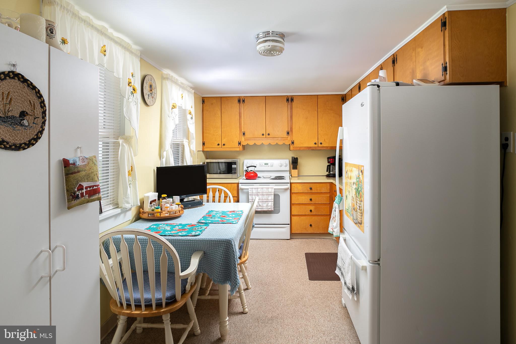 38 South Main Street Windsor, NJ 08561 - Photo 11 of 27