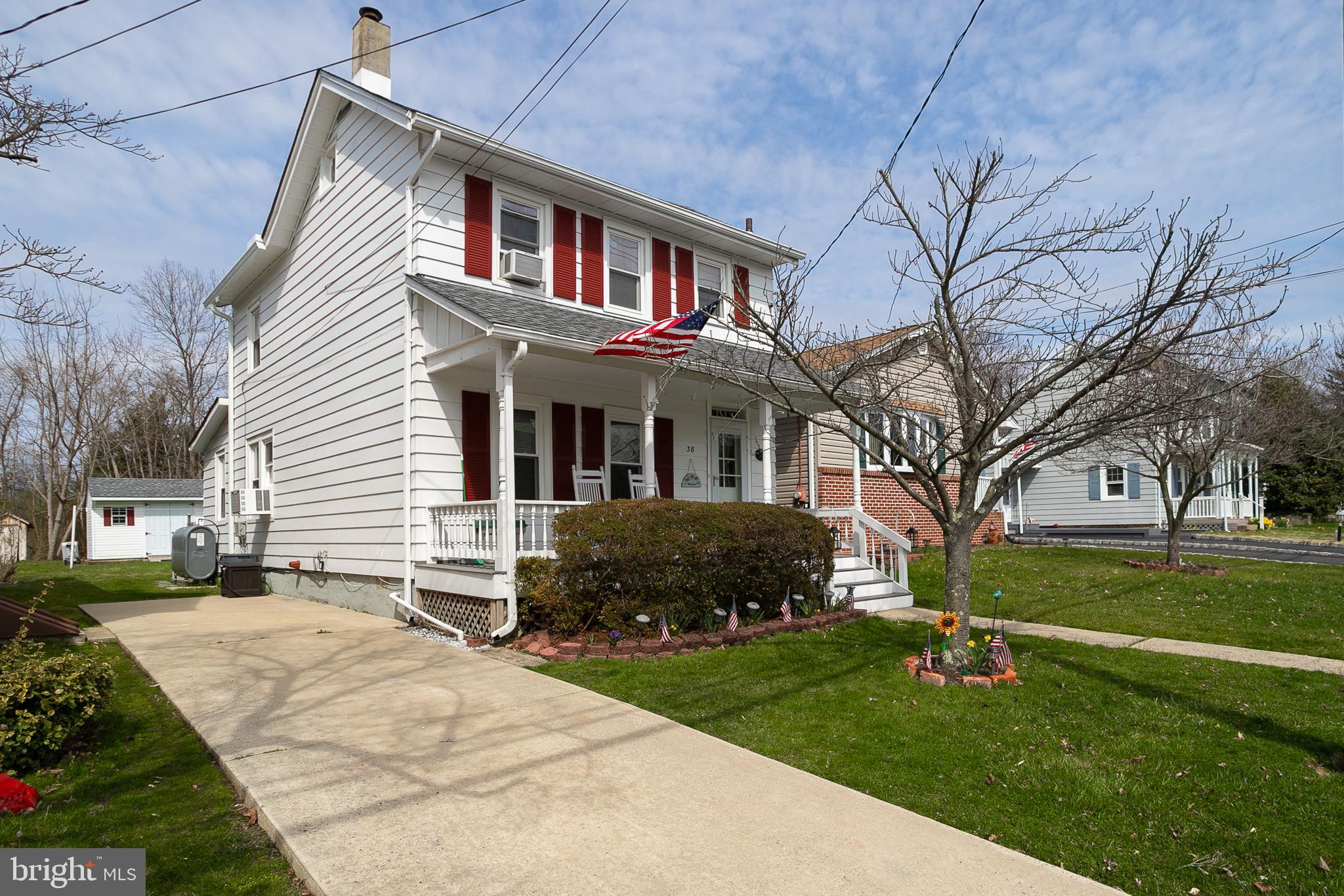 38 South Main Street Windsor, NJ 08561 - Photo 3 of 27