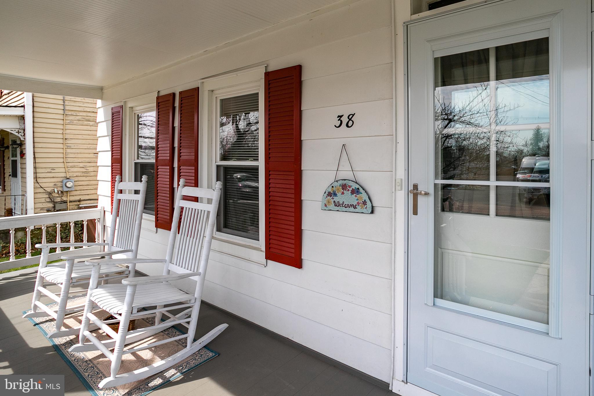 38 South Main Street Windsor, NJ 08561 - Photo 4 of 27