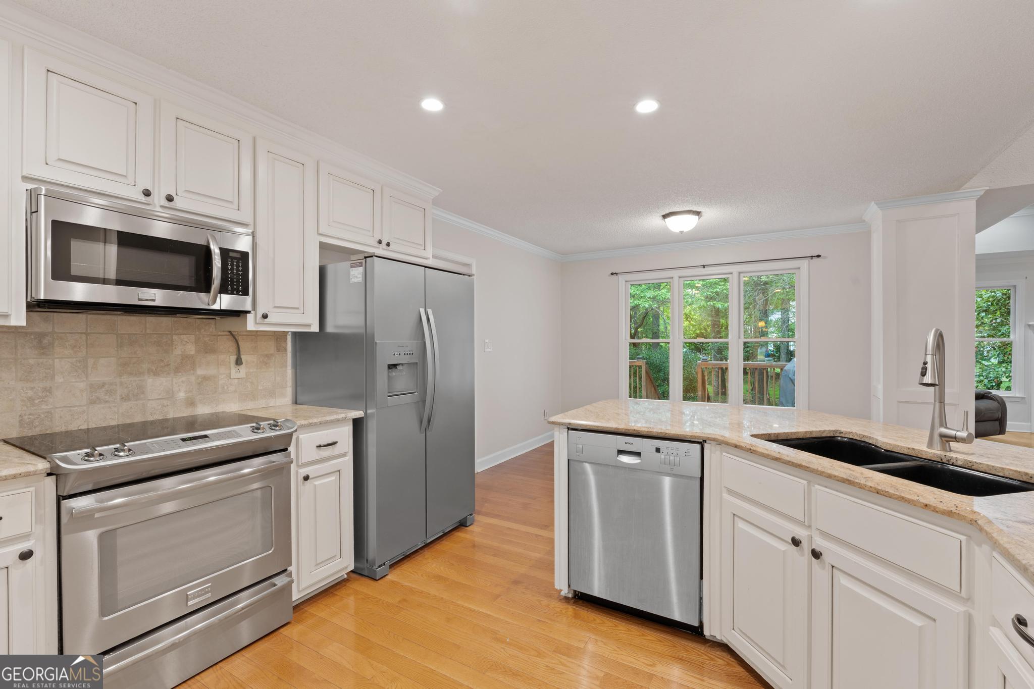 285 Pendleton Trail Tyrone, GA 30290 - Photo 8 of 50