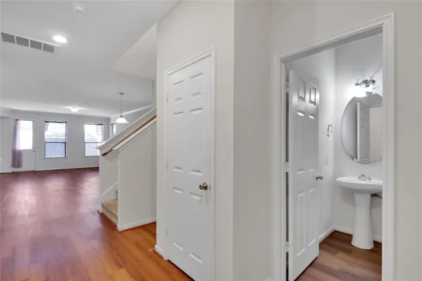 $2,300 | 21007 Blackstone Villa Lane, Katy, TX 77449