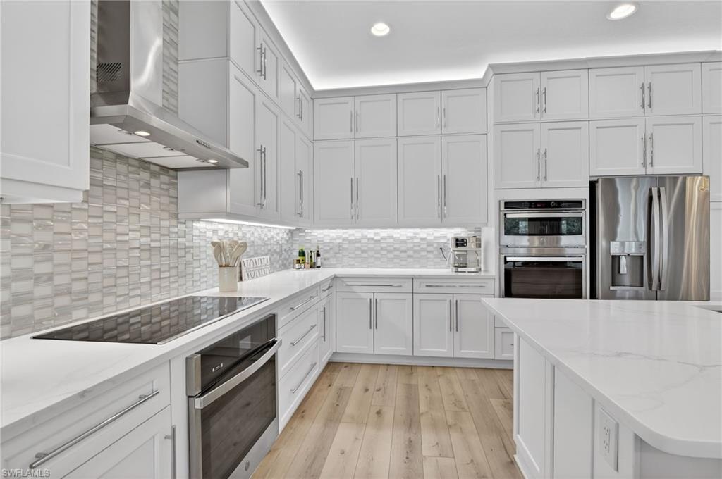 12030 Azalea Way Naples, FL 34120 - Photo 7 of 50