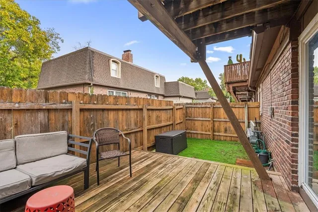 $168,000 | 7618 West 59th Terrace, Unit 310, Overland Park, KS 66202