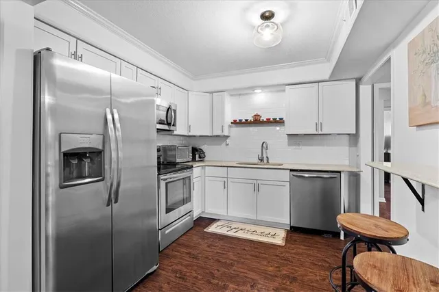 $168,000 | 7618 West 59th Terrace, Unit 310, Overland Park, KS 66202