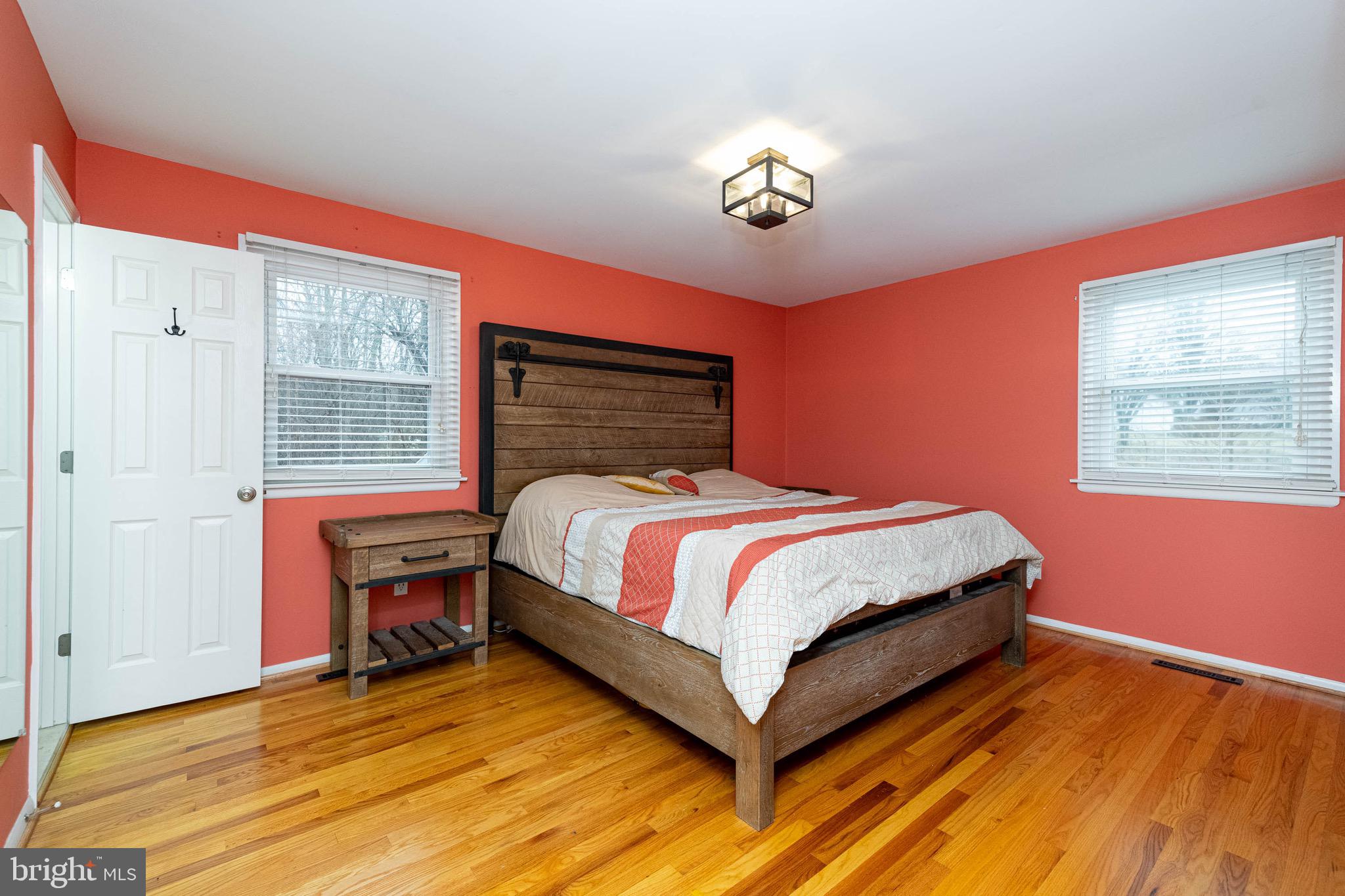 5200 Lynngate Road Columbia, MD 21044 - Photo 14 of 43 Spacious master